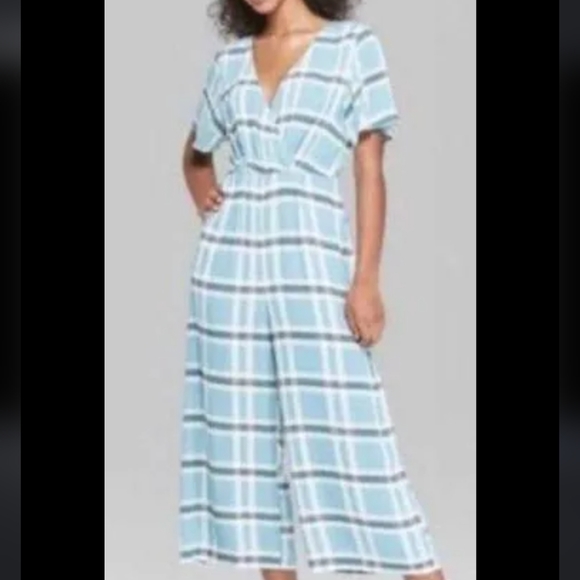 Wild fable  jumpsuit medium - Picture 1 of 4